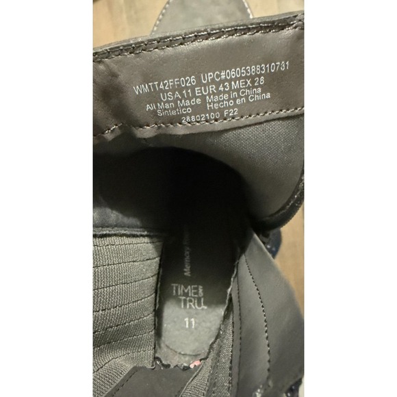 Time and Tru Gray Suede Combat Chelsea Boots Side Zip Lug Sole Women's Size 11 - Picture 9 of 9